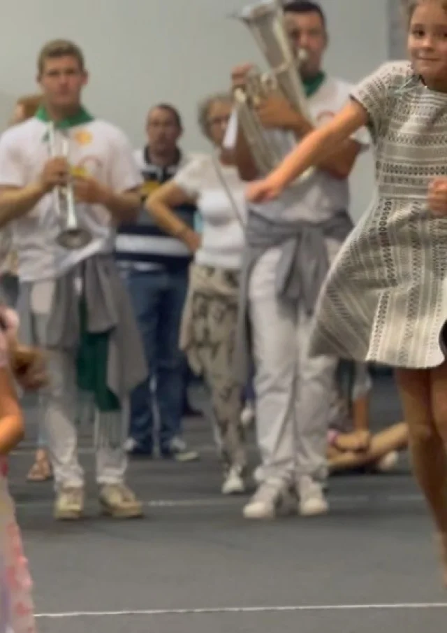 Enfants Dansantes