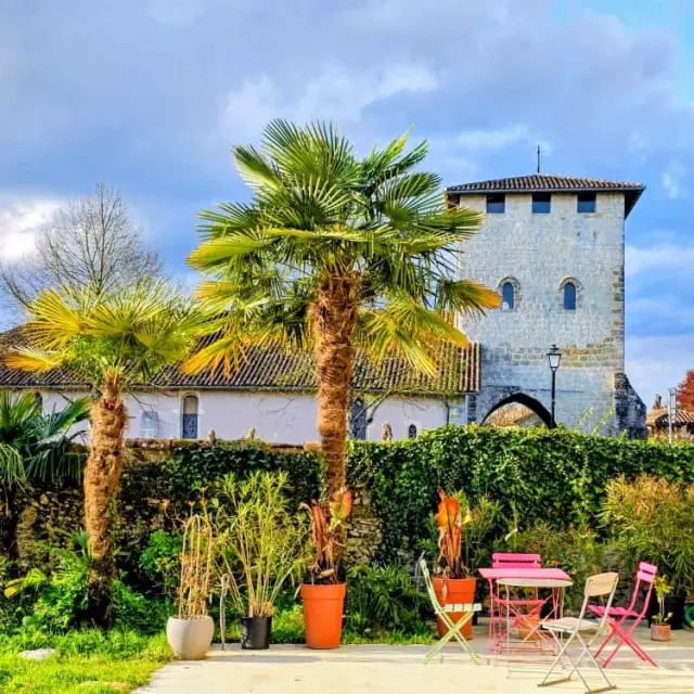 Chambre Marquise - Maison d'hôtes Terrasse privative - Château Arche d'Aure dans les Landes à Vicq d'Auribat